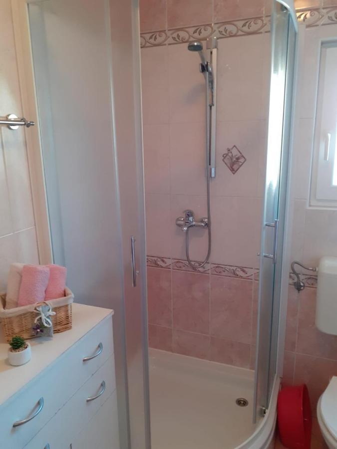 Apartments With A Parking Space Vodice - 13973 외부 사진