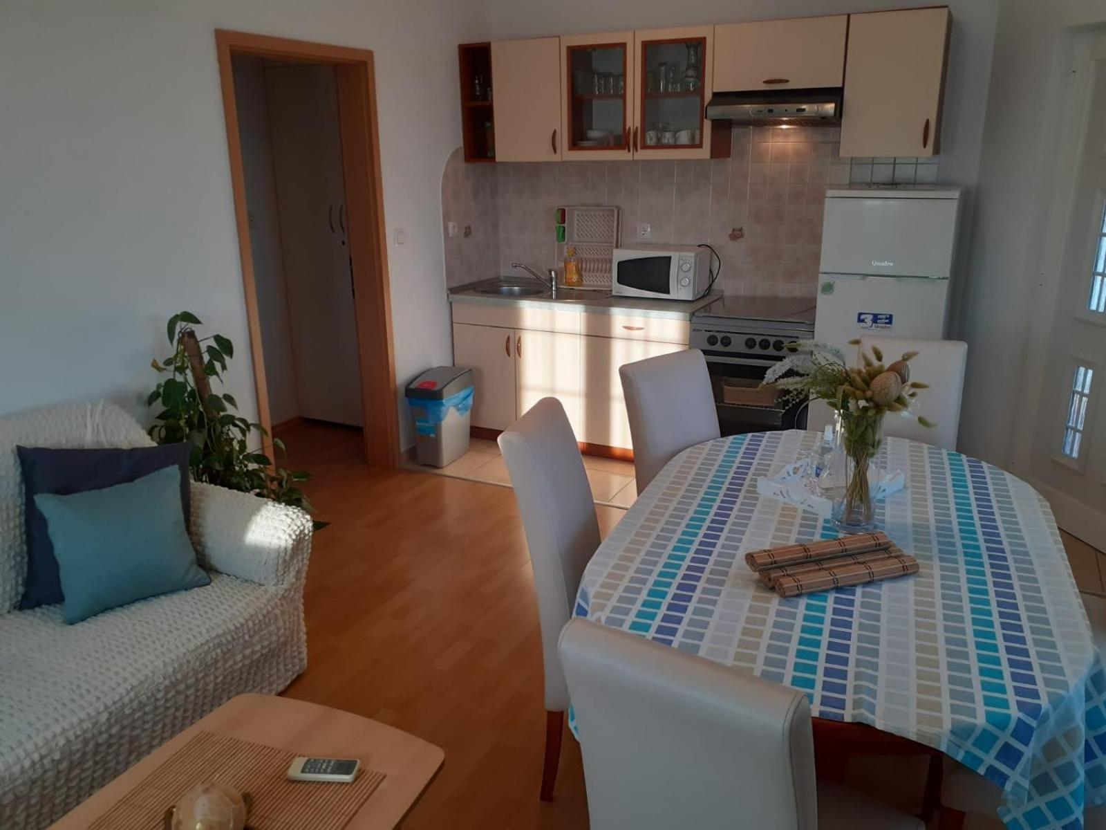 Apartments With A Parking Space Vodice - 13973 객실 사진